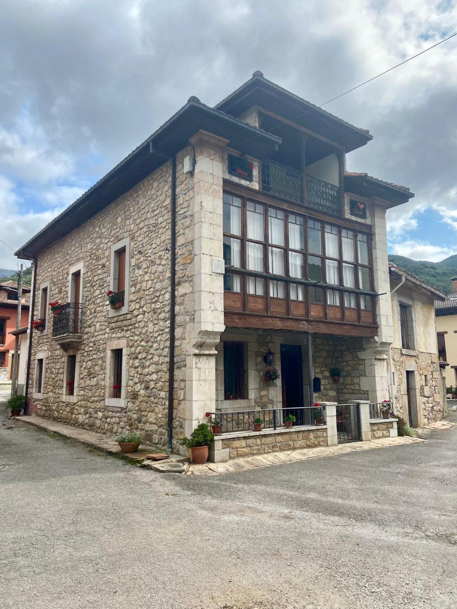 La Casona De Ardines Villa Arenas De Cabrales Dış mekan fotoğraf